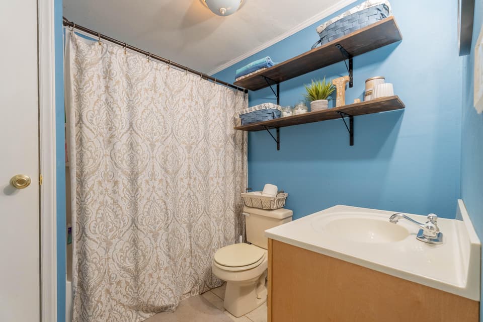 1270 Spruce St, photo 15 of 30