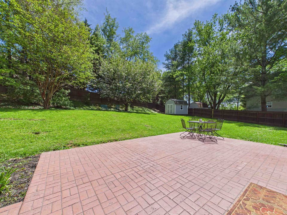 1525 Sleepy Hollow Road, photo 24 of 40