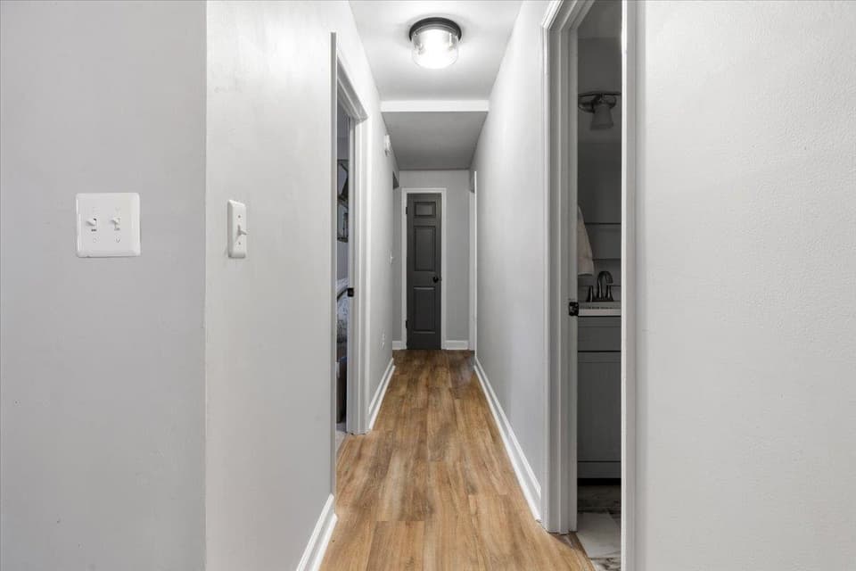 1200 Flint Drive, photo 14 of 40