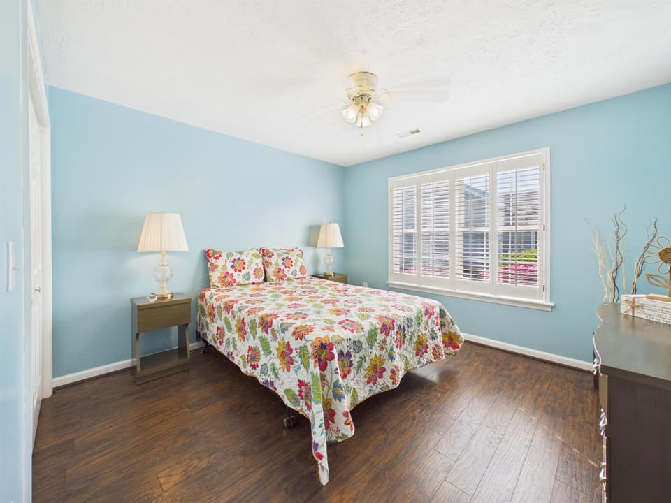 232 Wheatland Court NE, photo 16 of 38