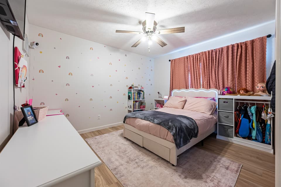 50 Woodridge Drive, photo 29 of 40