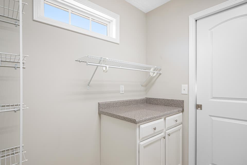 2130 Glade Drive SE, photo 16 of 38