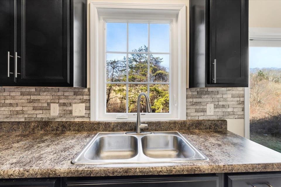 820 Jefferson Circle, photo 30 of 40