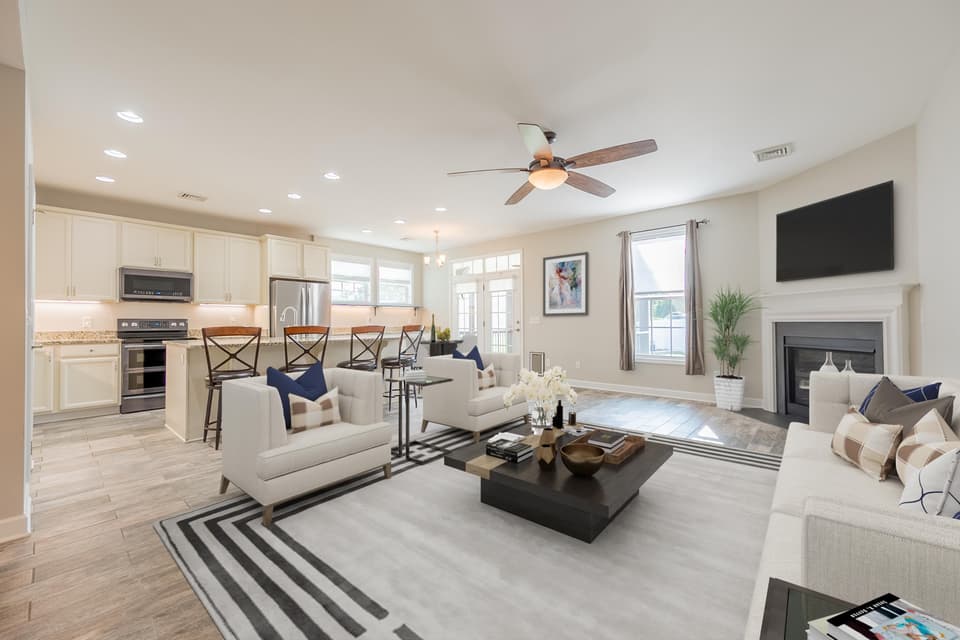 510 Dewdrop Lane, photo 18 of 40