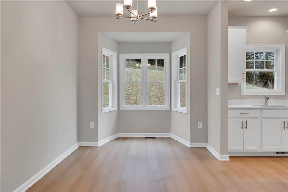 1595 Kensington Way NW, photo 10 of 40