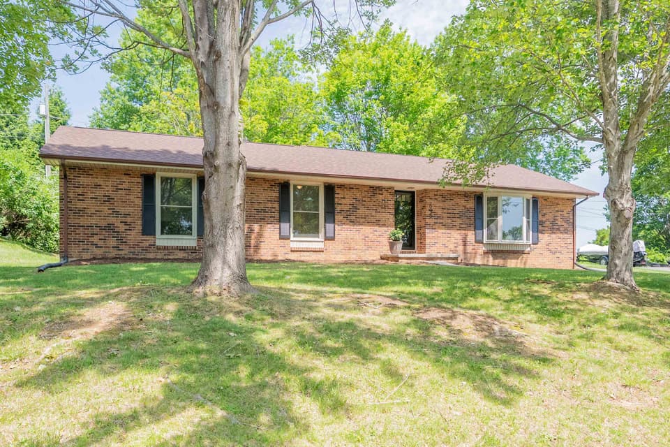 695 Carson Drive, photo 23 of 37