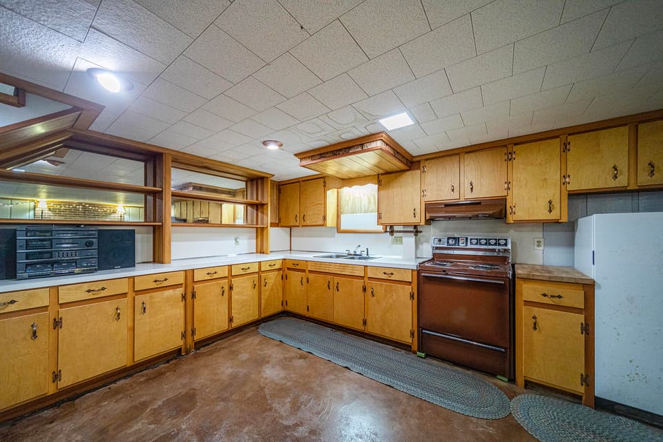 495 Dogwood Ln, photo 36 of 38