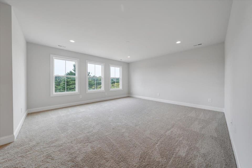 974 Round Meadow Drive, photo 31 of 40