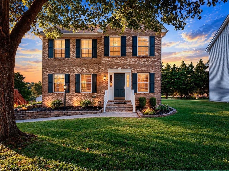 305 Sequoia Circle, Christiansburg, VA