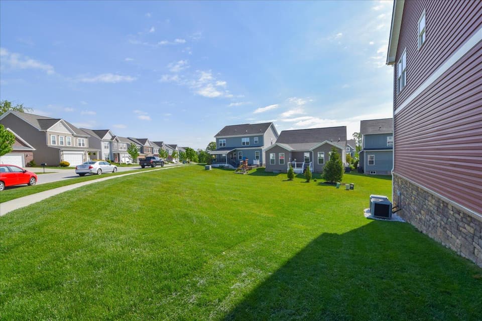300 Roudabush Dr NW, photo 30 of 38
