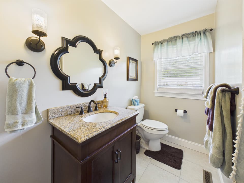 85 Wades Lane, photo 32 of 40