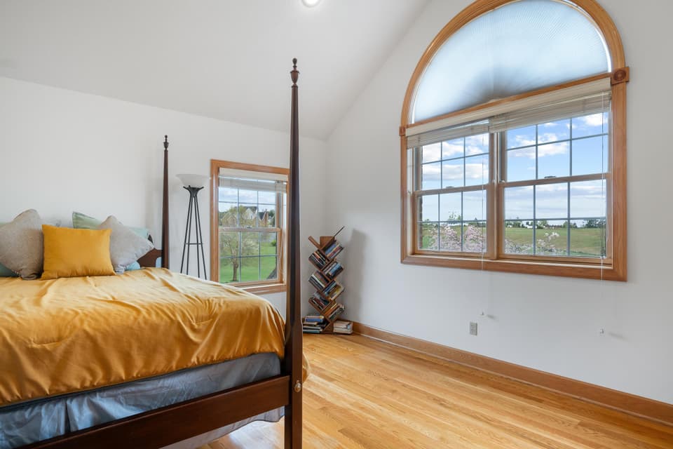 2360 Lake Vista Drive, photo 32 of 40