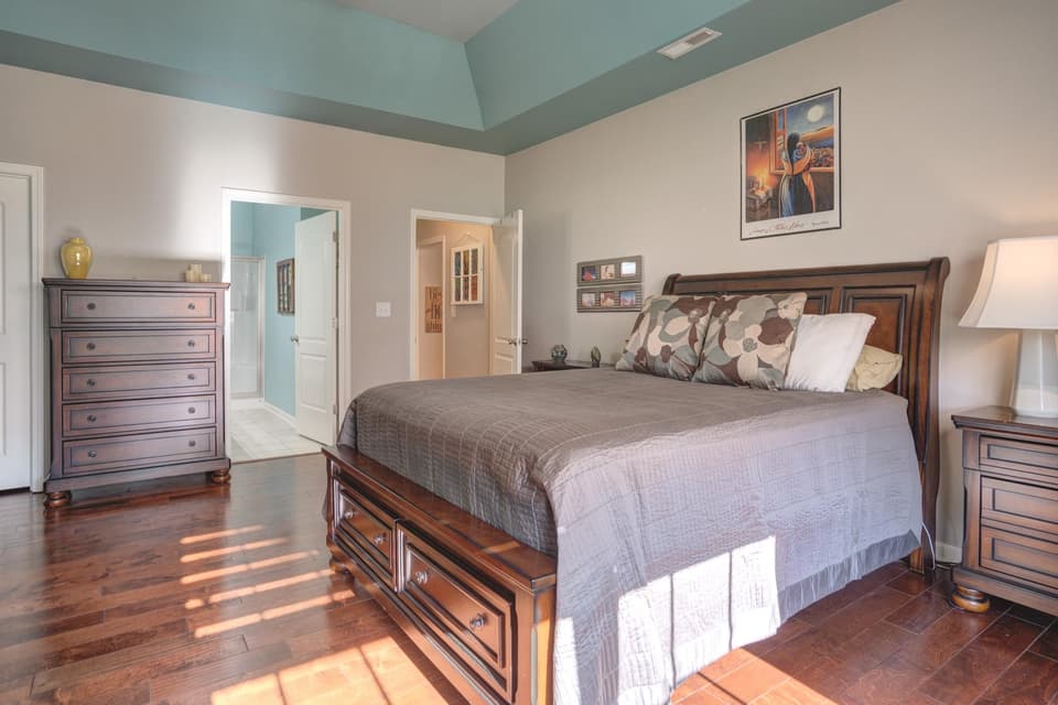 150 Roudabush Drive, photo 23 of 34