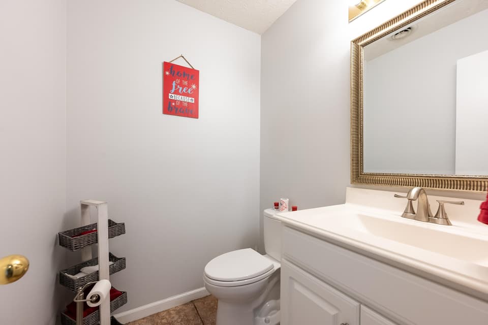 435 Cherokee Drive, photo 21 of 40