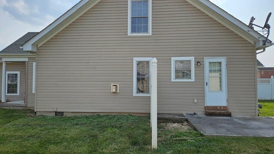 1043 Elk Drive, photo 3 of 10