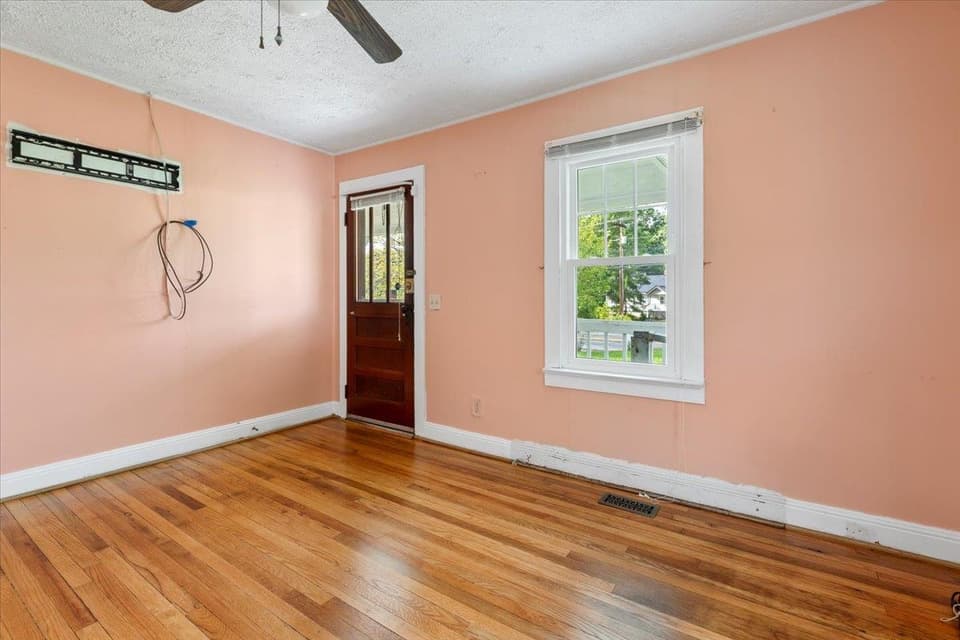 2369 Peppers Ferry Road NW, photo 9 of 37