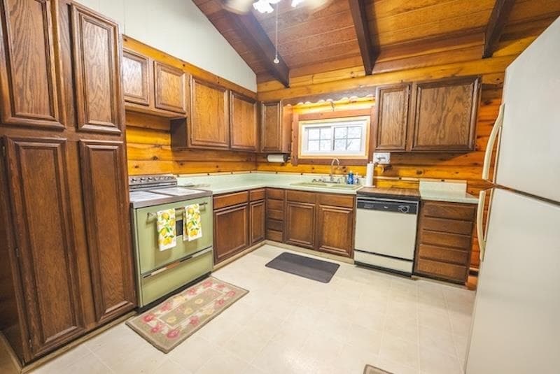 1248 Lithia Springs Road, photo 4 of 28