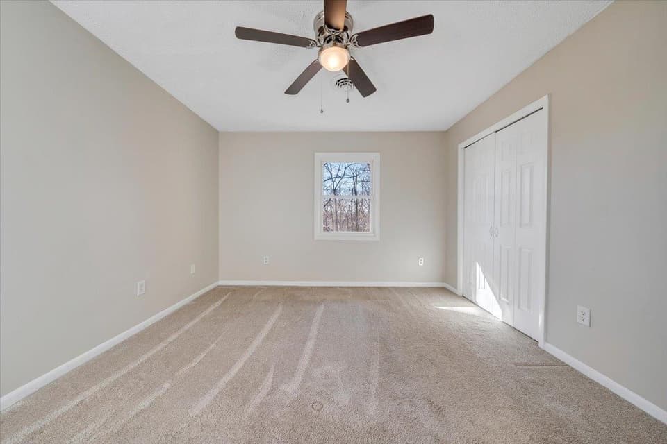 1100 Flint Drive, photo 24 of 40
