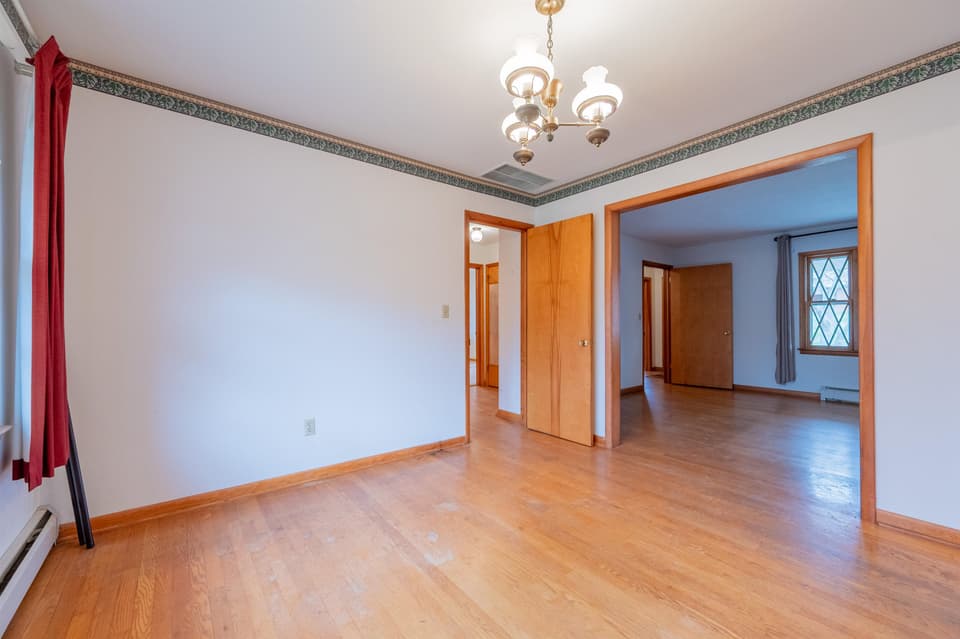 935 Hummingbird Drive SW, photo 19 of 40