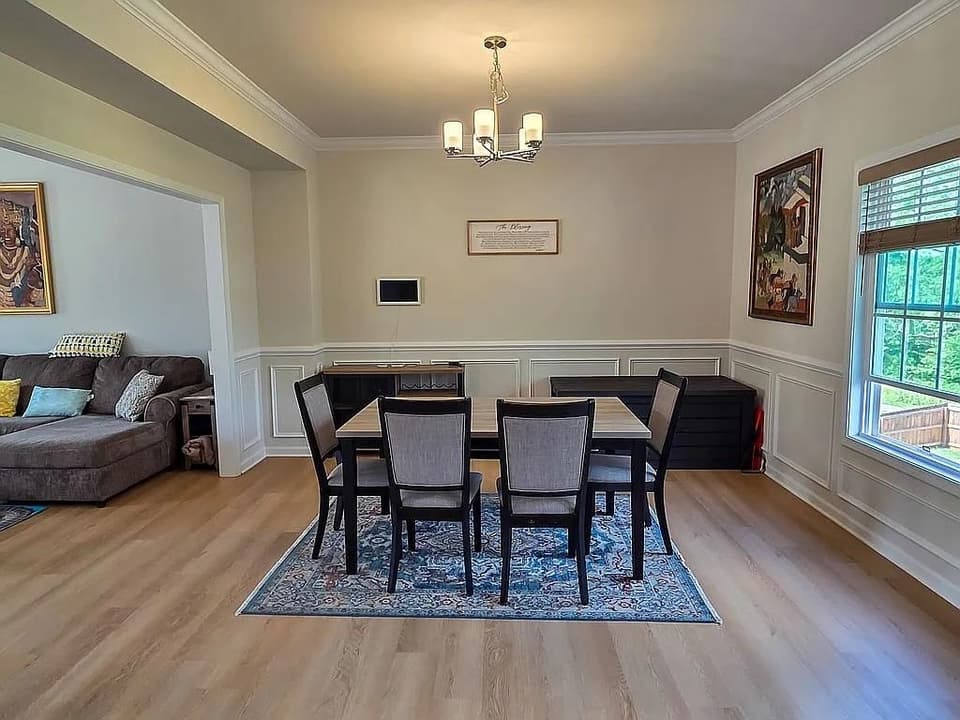 920 Holland Loop NW, photo 7 of 19