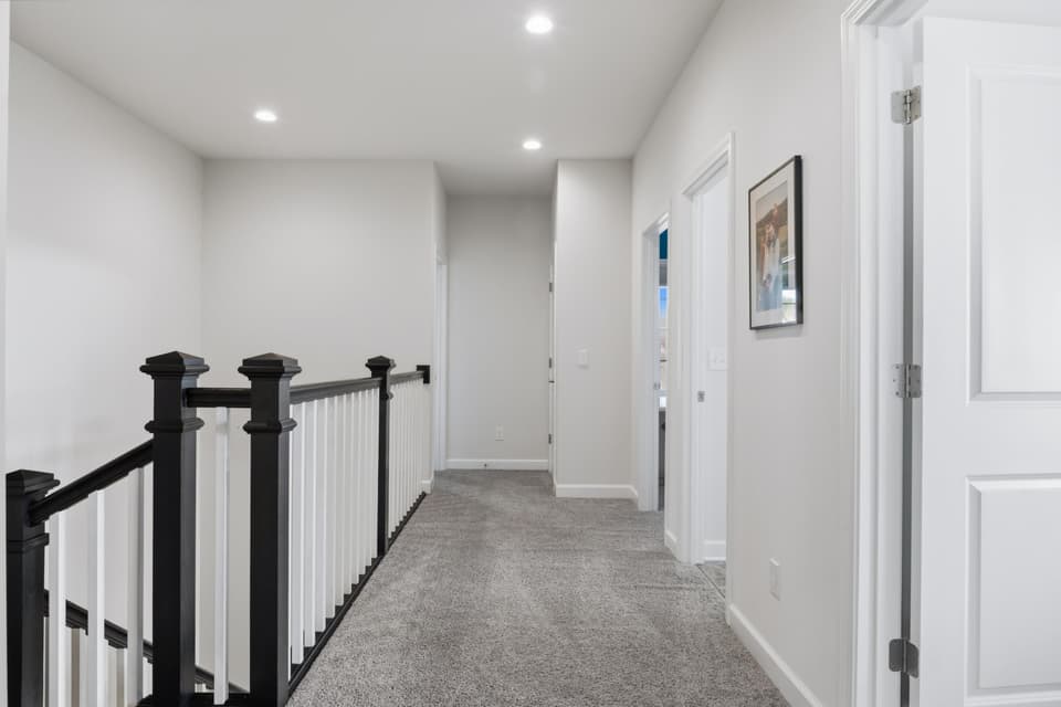 845 Jefferson Circle, photo 32 of 40
