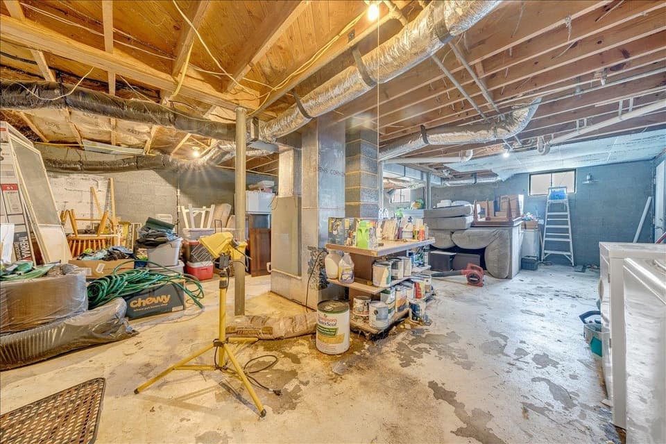 100 Roseland Drive SW, photo 19 of 35