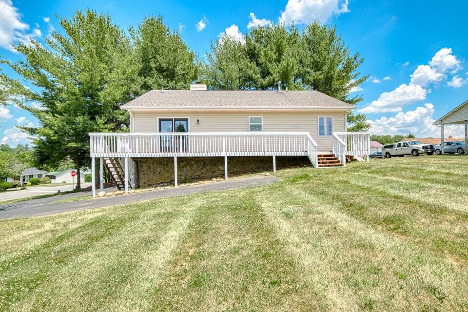 15 Kays Dr NW, photo 7 of 32