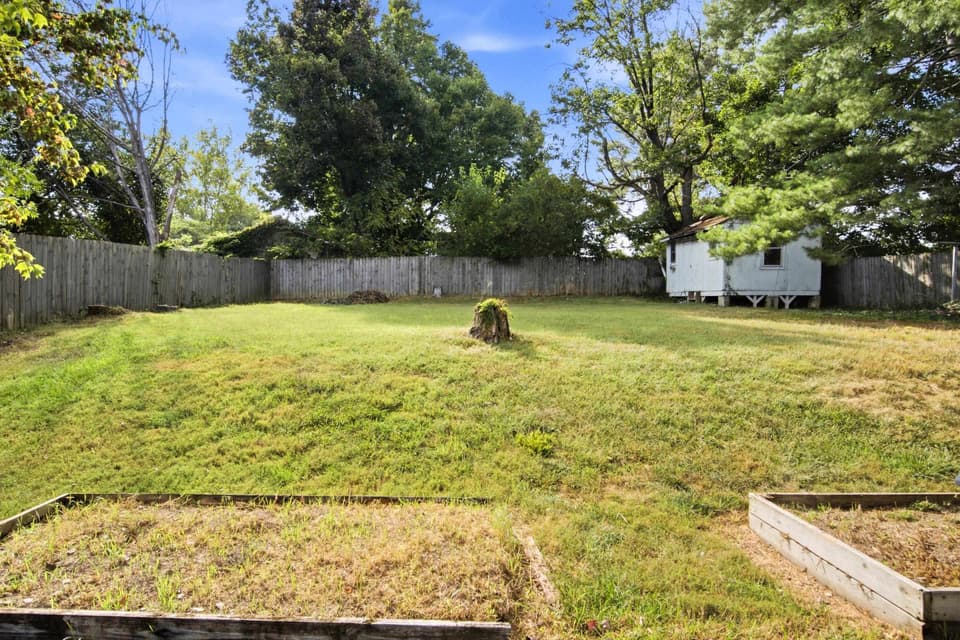 270 Haymaker Street, photo 31 of 35