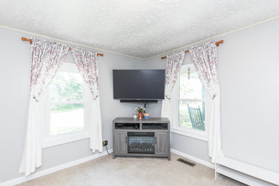 1055 Murray Street, photo 12 of 40