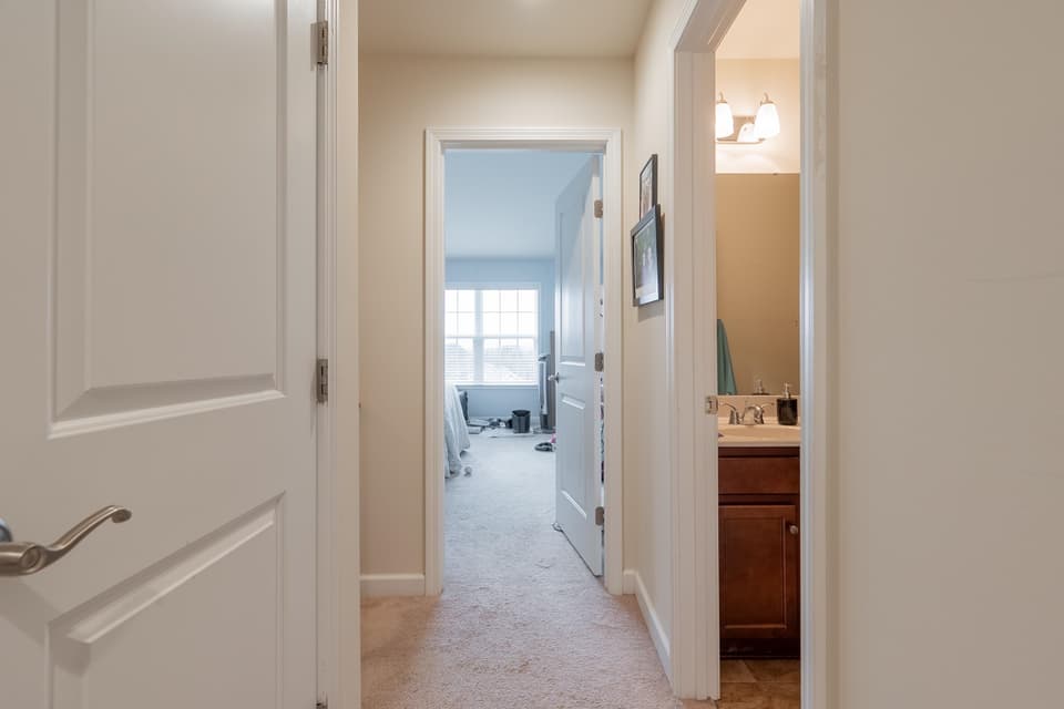 140 Phoenix Boulevard, photo 25 of 40