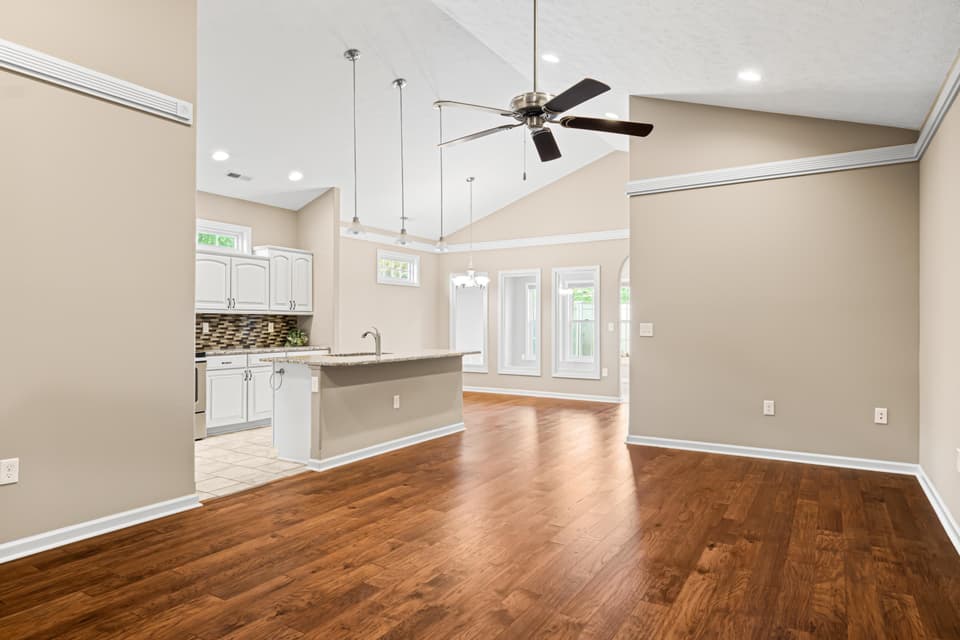 130 Gavins Court, photo 7 of 39