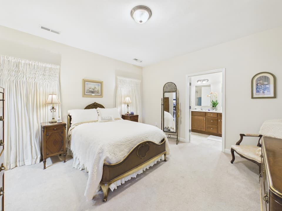 250 Vinnie Avenue, photo 34 of 40