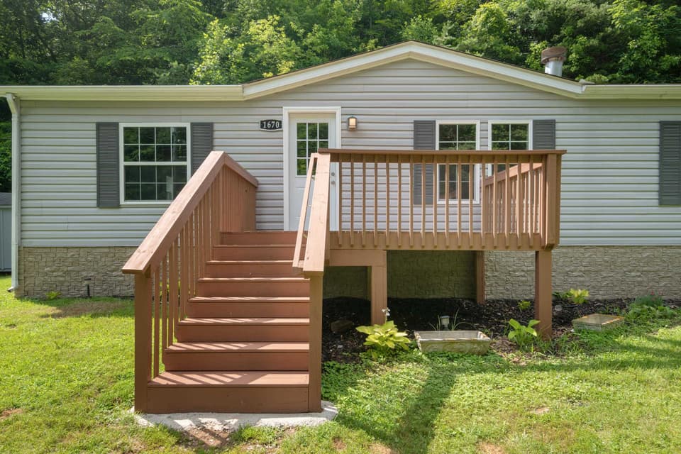 1670 Bow Hill Road, photo 32 of 33