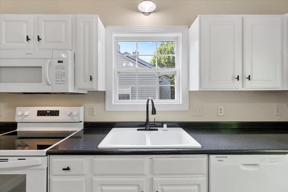1215 Orange Leaf Court, photo 20 of 40