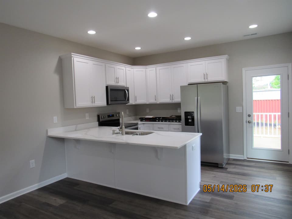 1145 Plum Street, photo 7 of 19