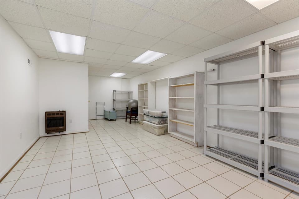 10 Belmont Drive, photo 32 of 40