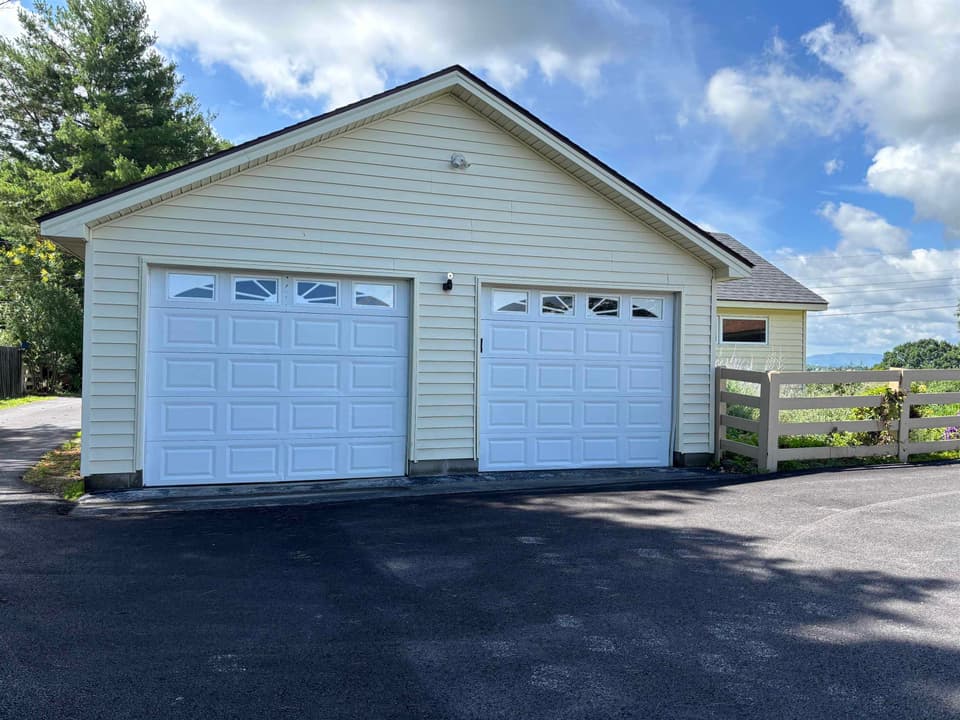 2049 Mudpike Road, photo 5 of 40