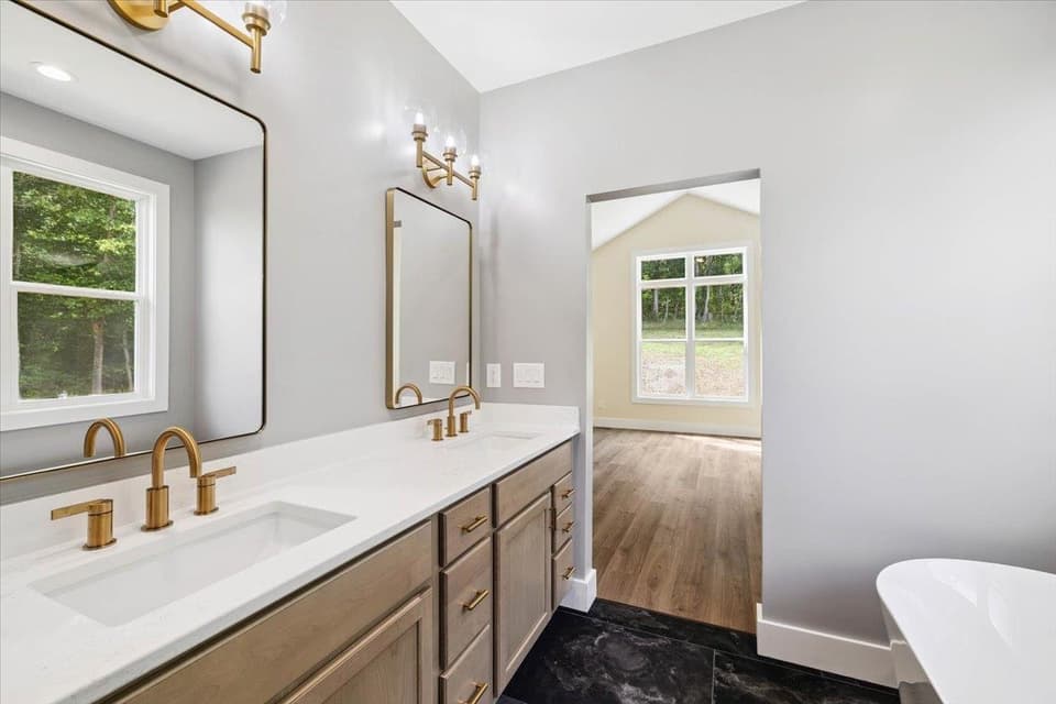 4480 Fairview Drive, photo 30 of 36