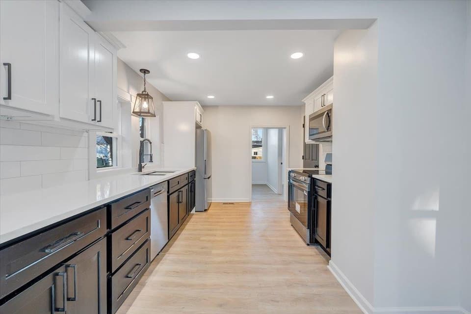 50 Bower Street NW, photo 10 of 39