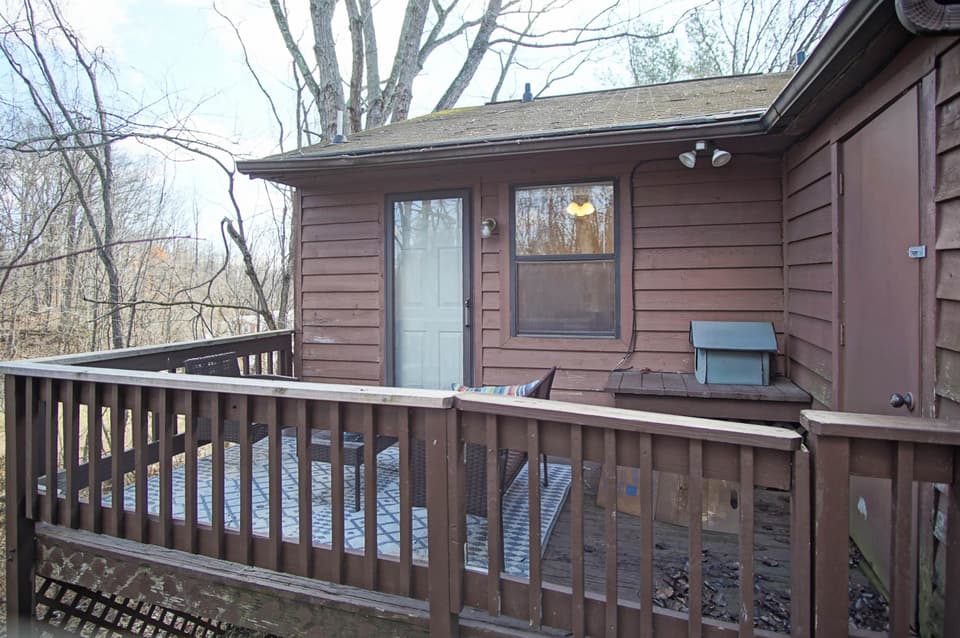 2598 Townhouse Drive, Christiansburg, photo 2