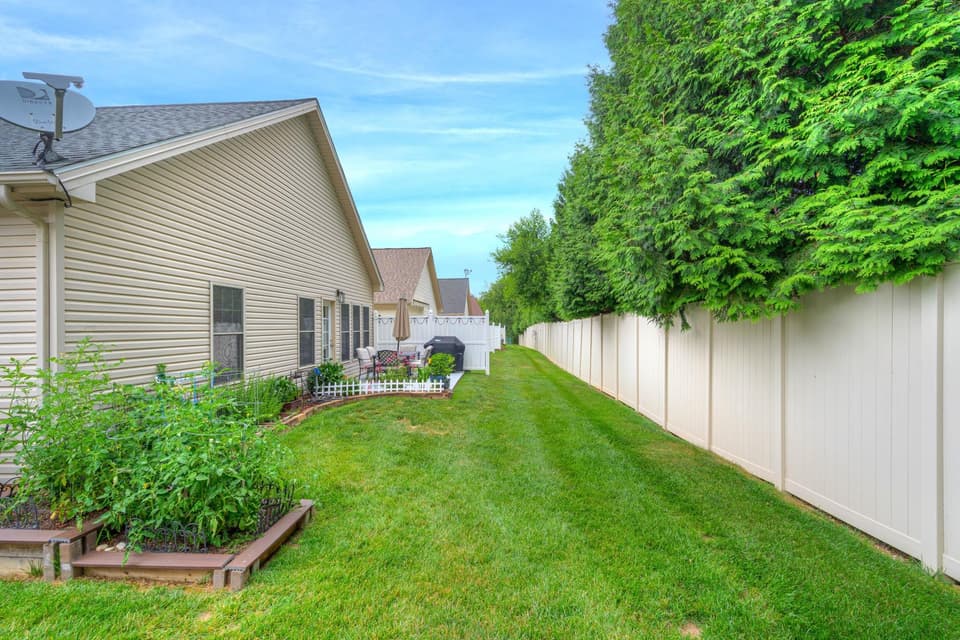 175 Melody Drive, photo 6 of 40