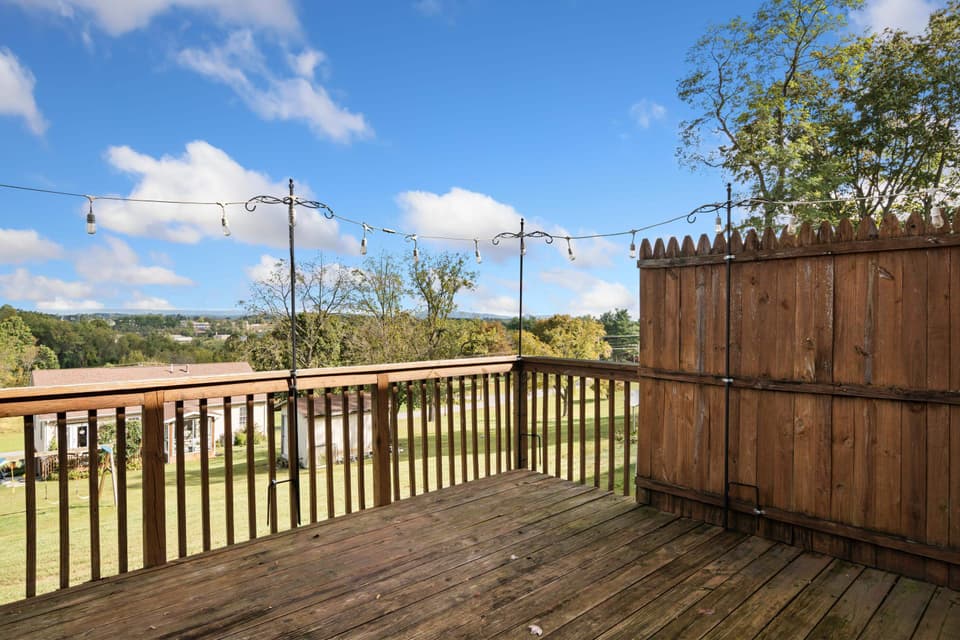 400 Wimmer Street, photo 17 of 33