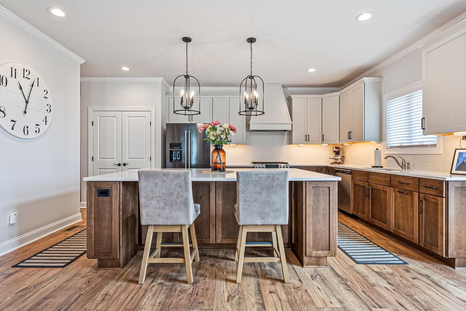 1042 Round Meadow Drive, photo 17 of 40