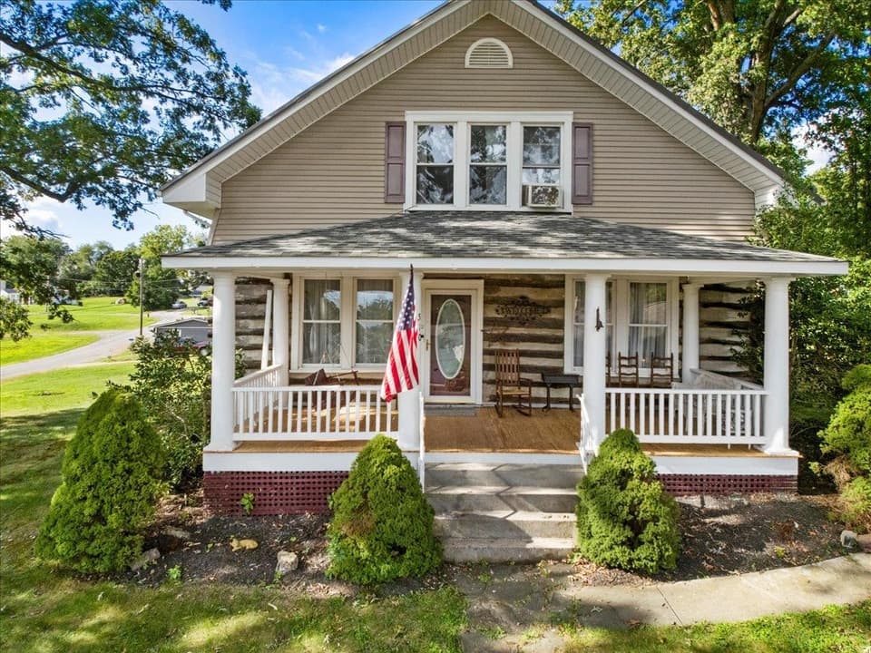 510 Ellett Road NE, photo 5 of 40