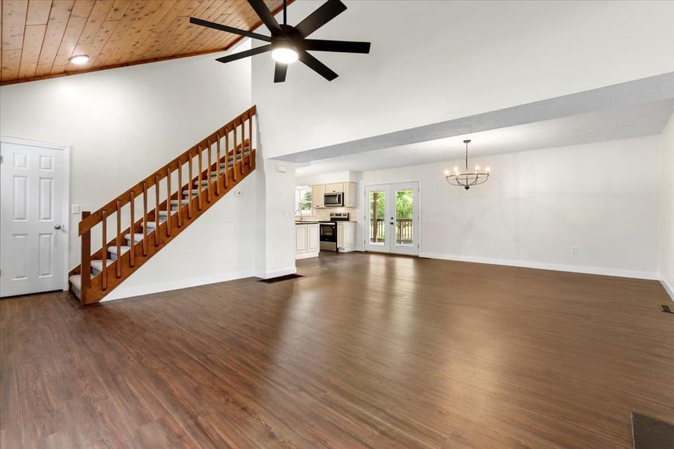1180 Juniper Drive, photo 8 of 40