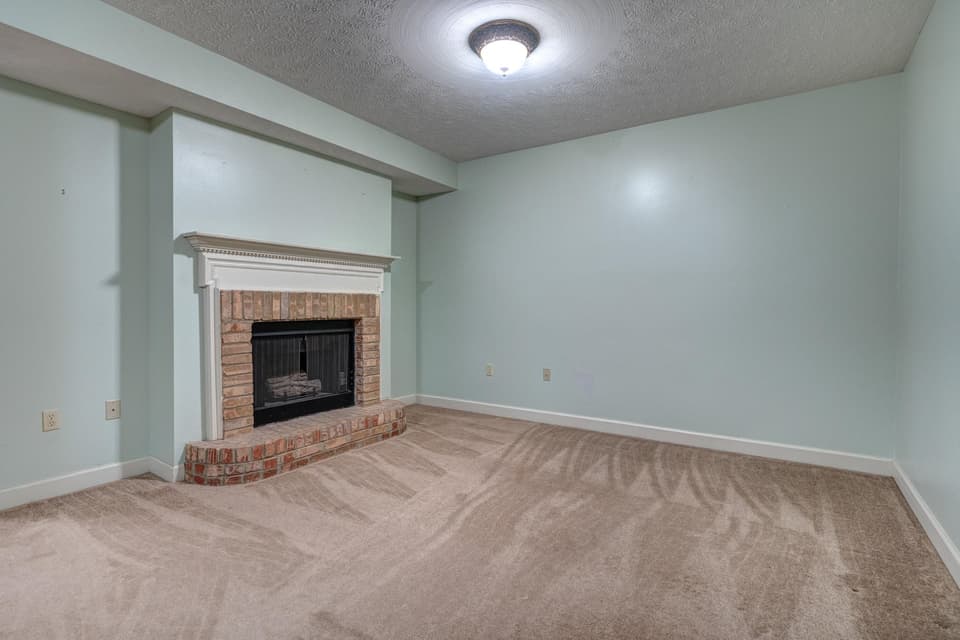 535 Capitol Way, photo 31 of 40