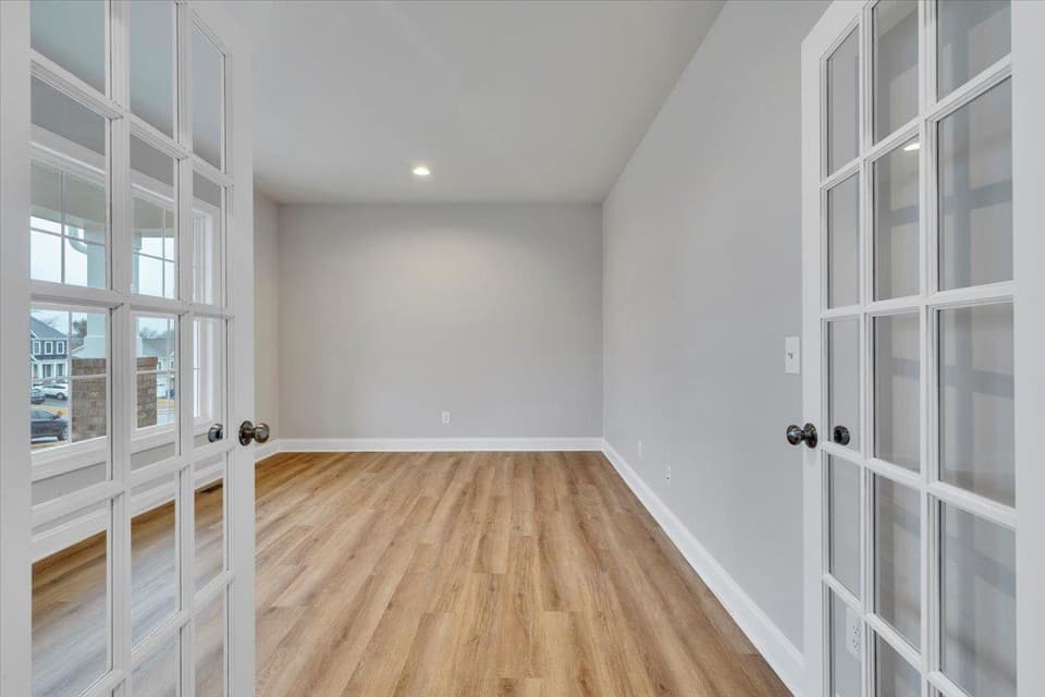 1062 Round Meadow Drive, photo 5 of 40