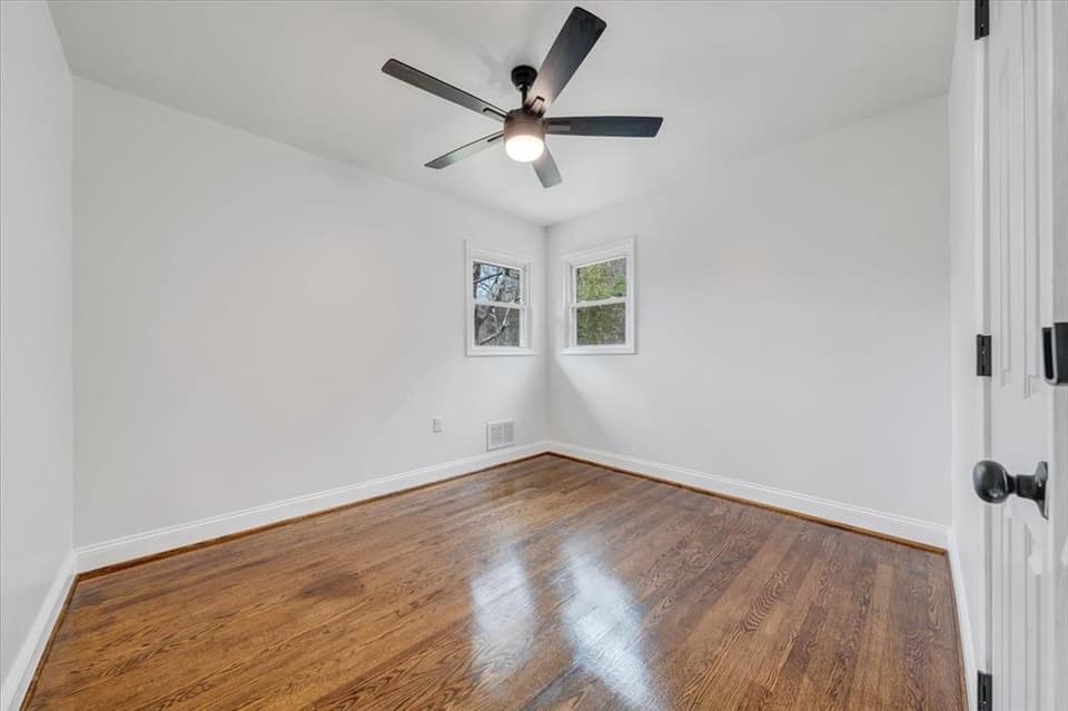 1513 Blair Street, photo 10 of 26