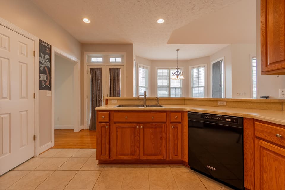 1125 Falcon Run, photo 25 of 40