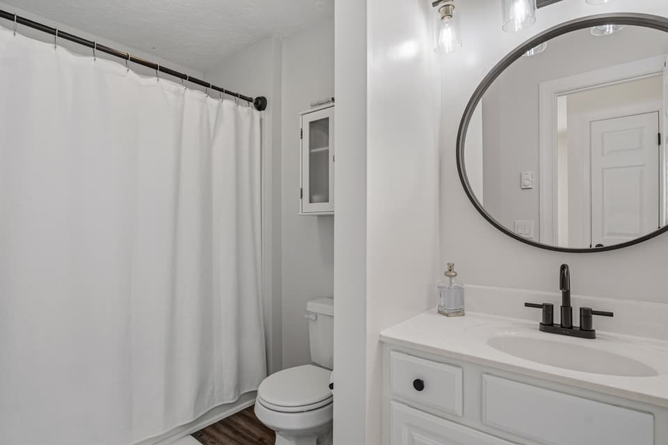 145 Blue Leaf Drive, photo 21 of 40